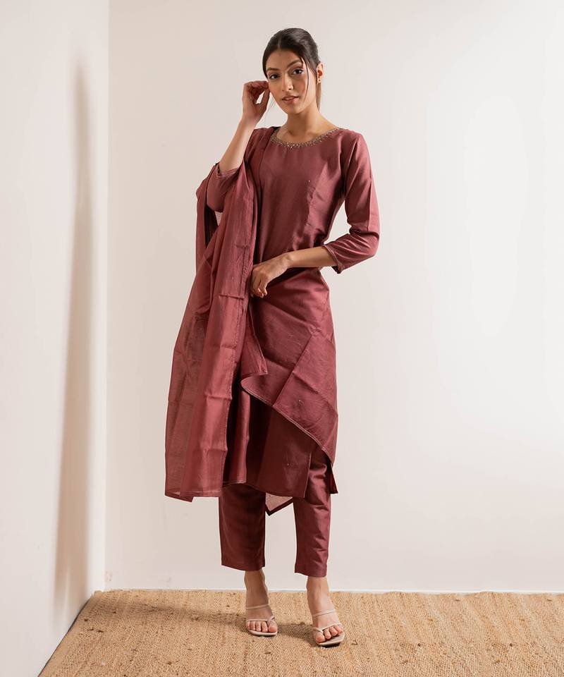 Color_Brown