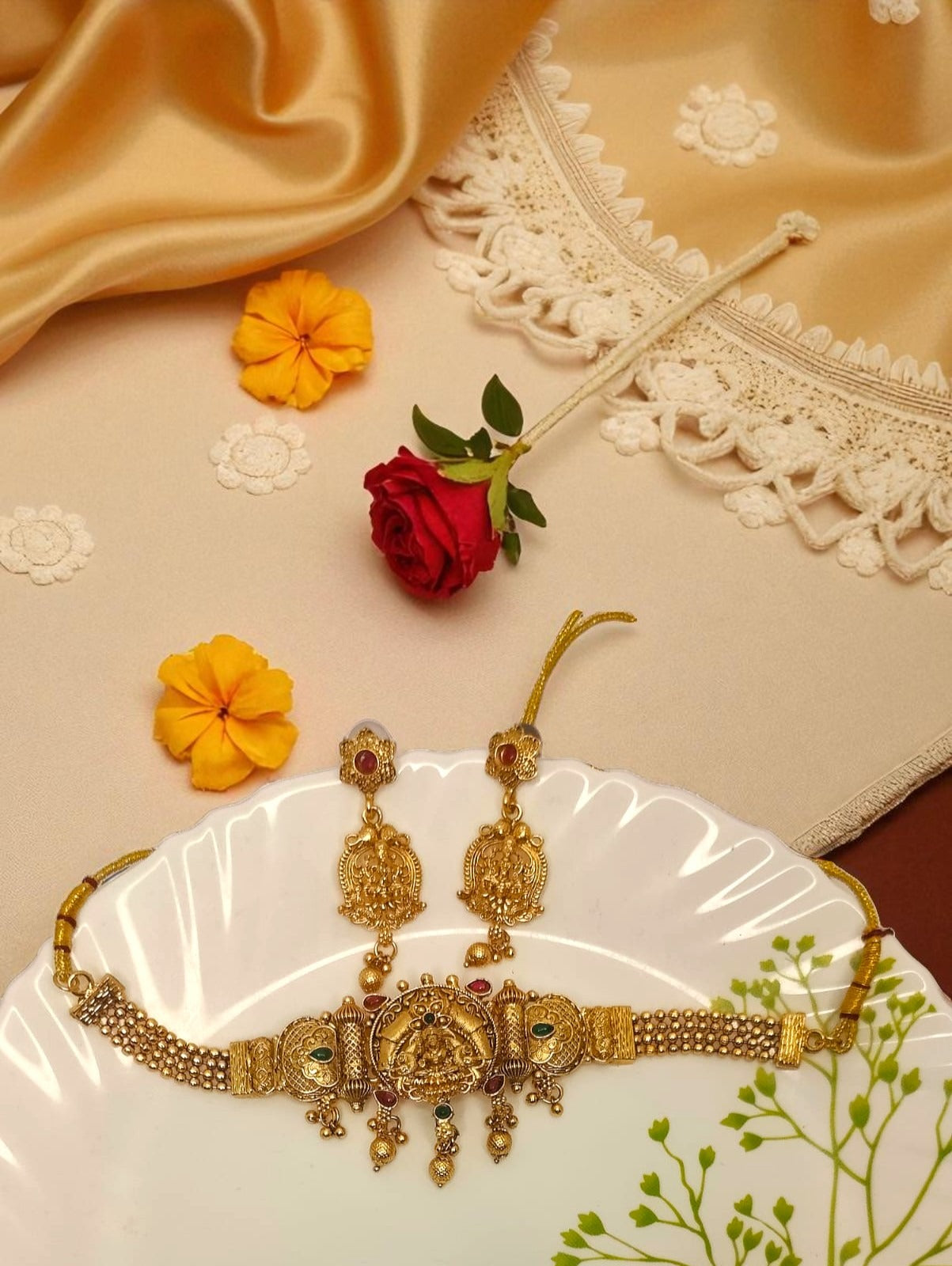 Color_gold