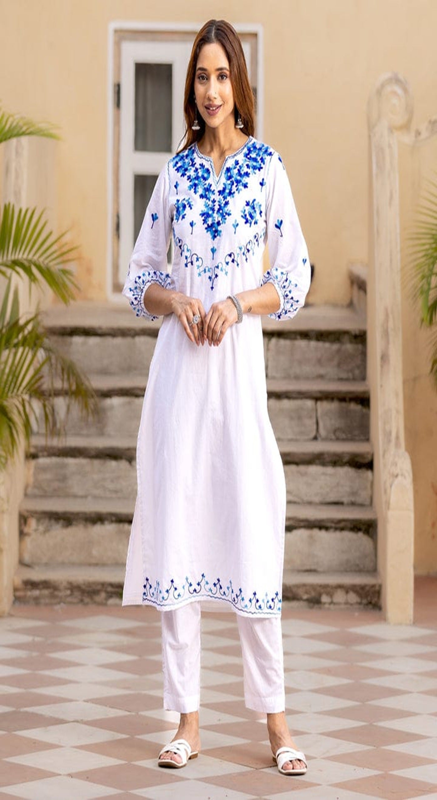 Color_WHITE