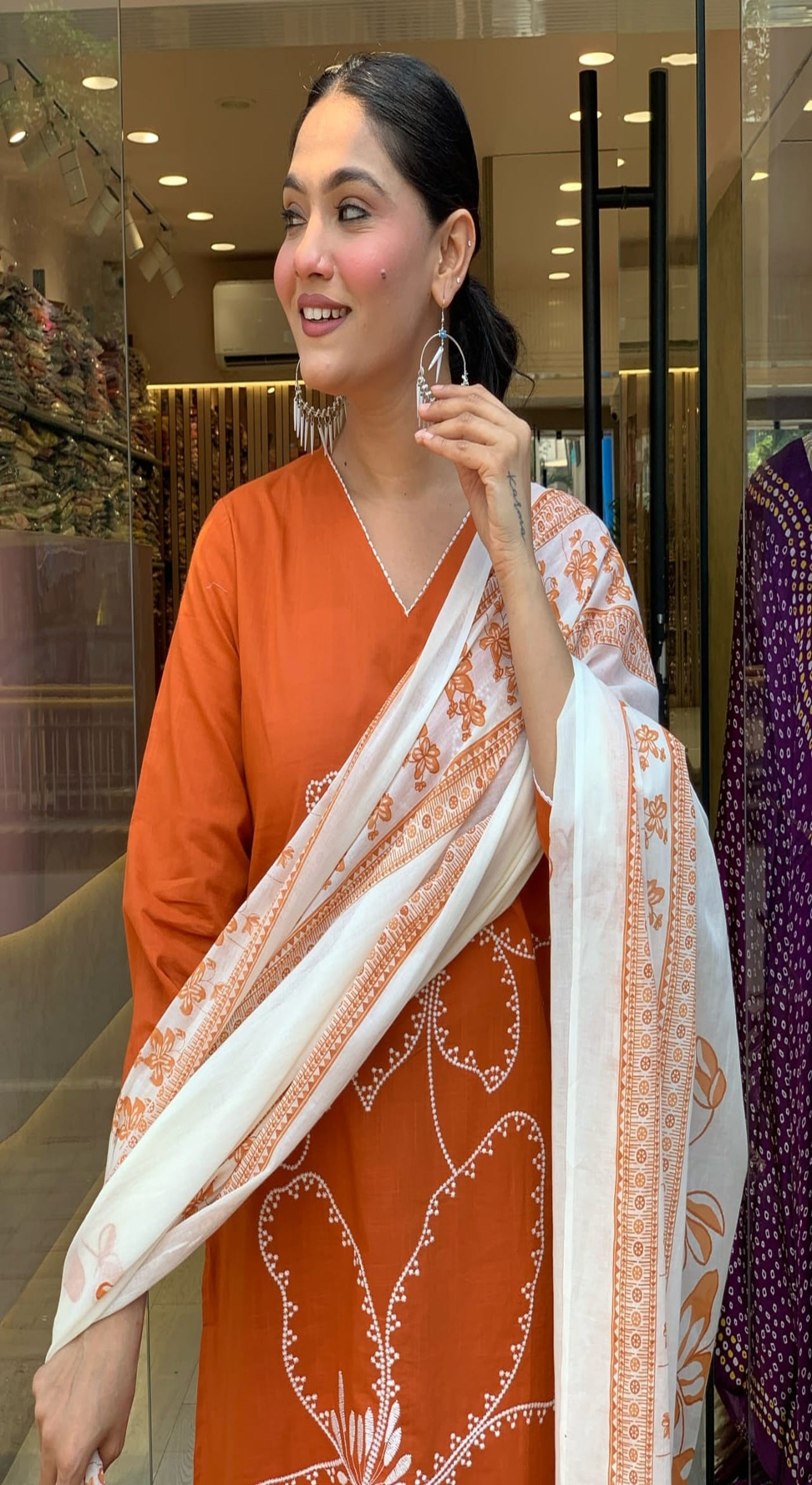 Color_ORANGE