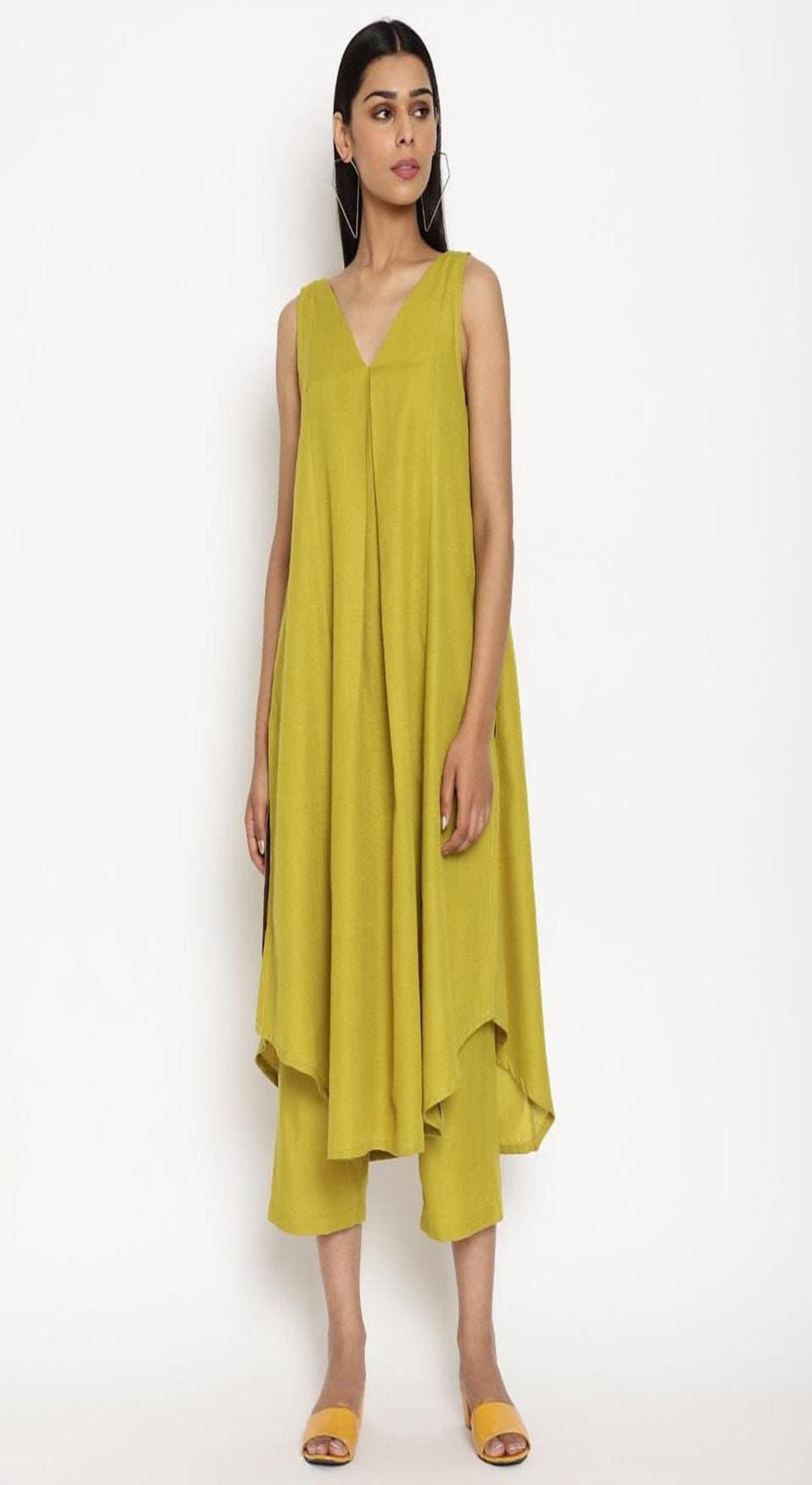 Color_YELLOW