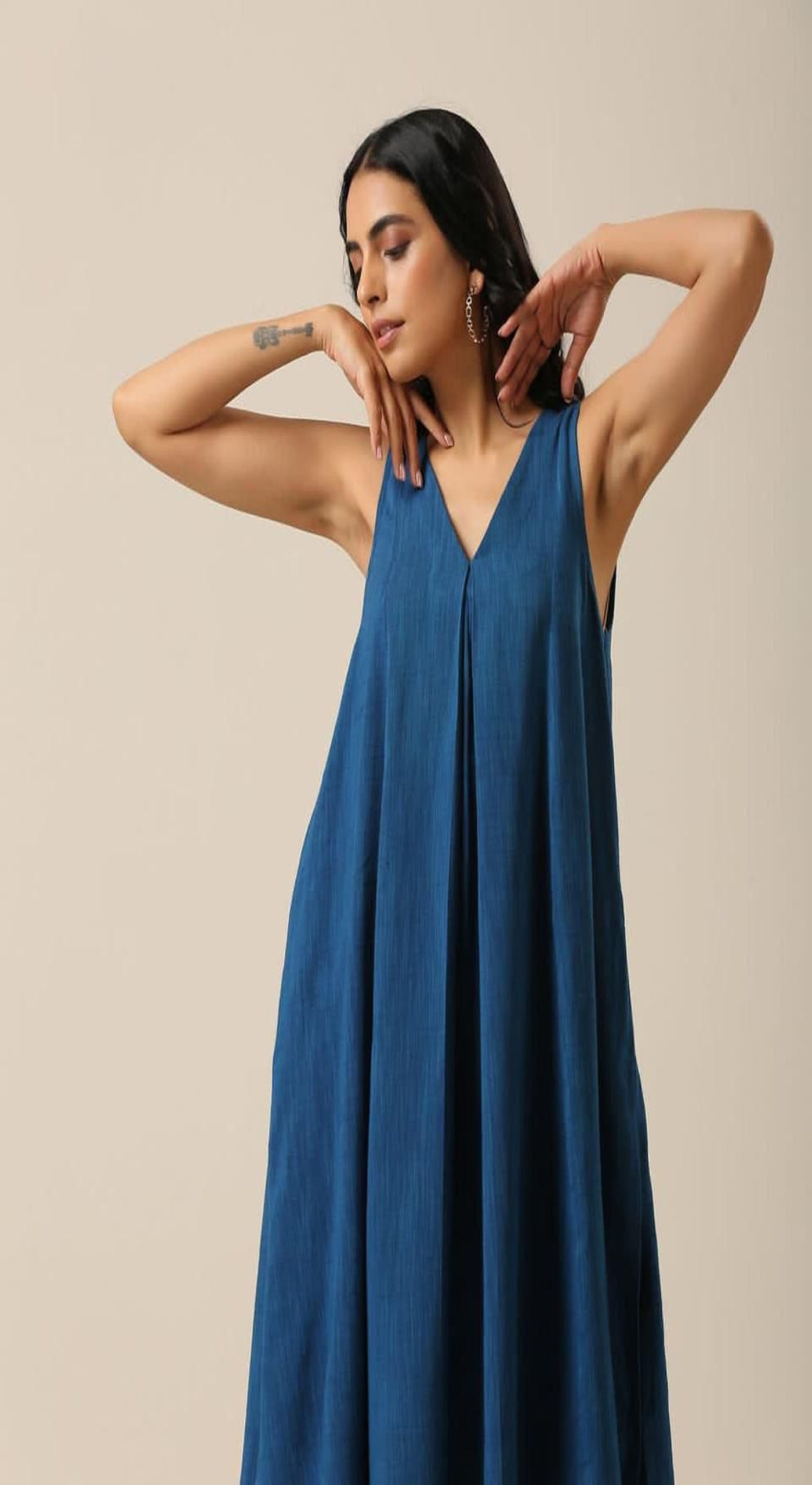 Color_BLUE