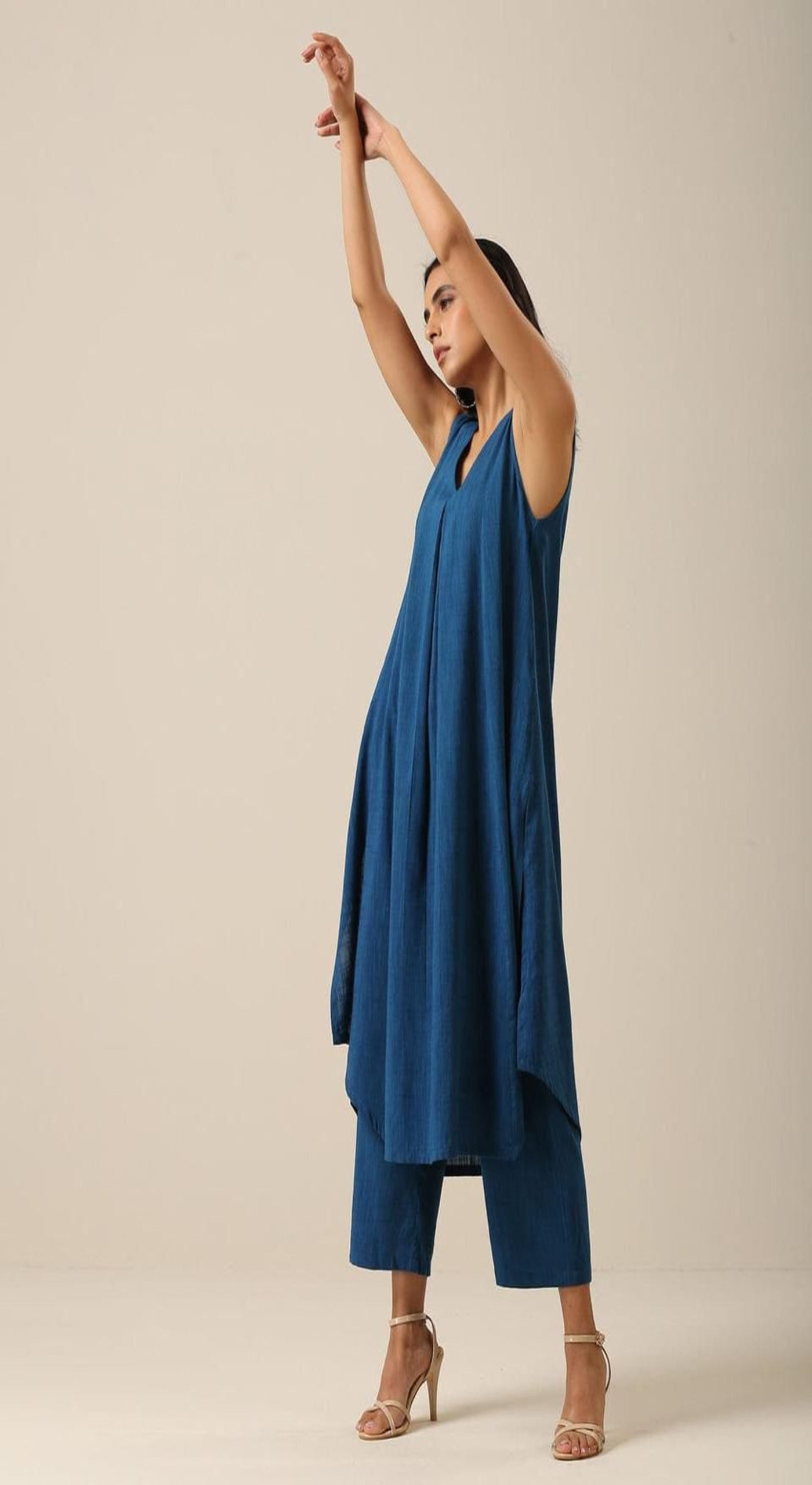 Color_BLUE