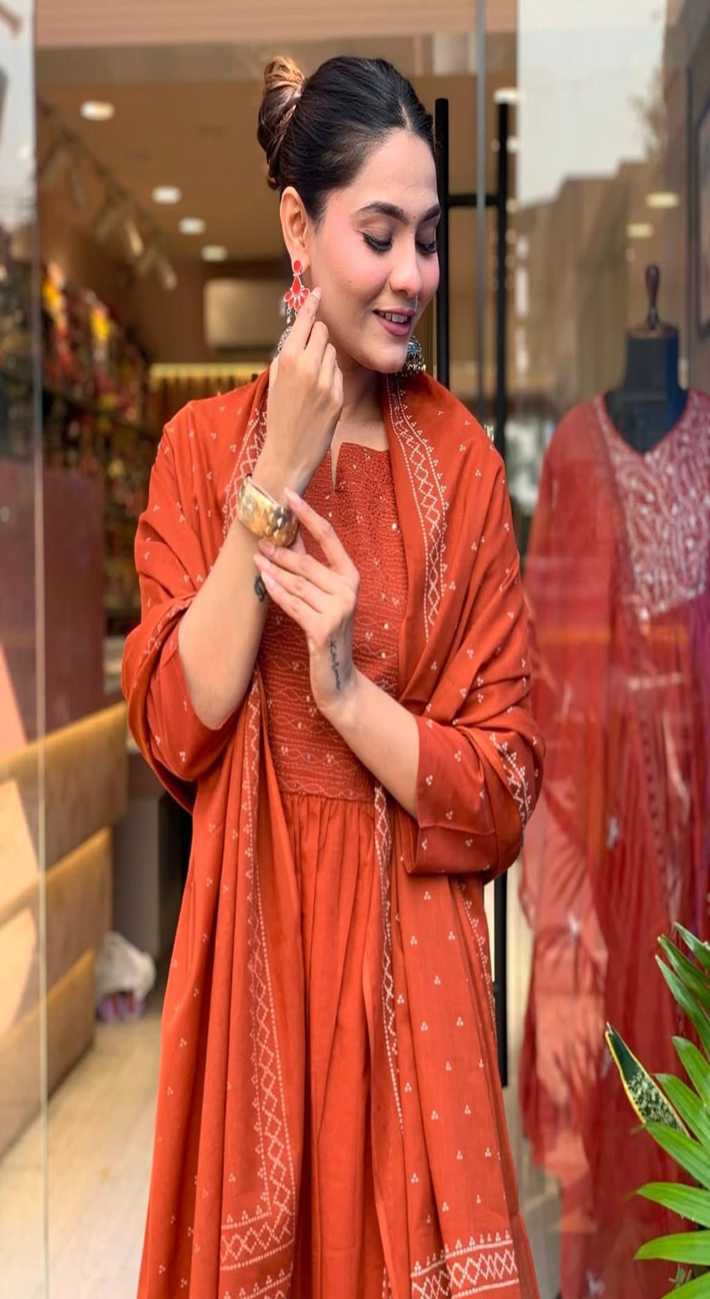 Color_ORANGE