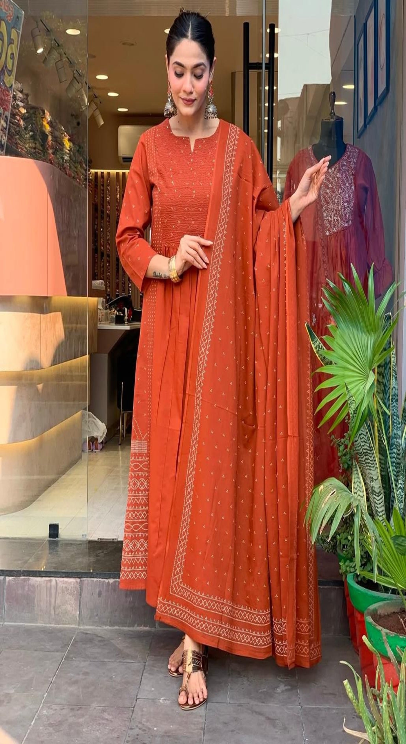 Color_ORANGE