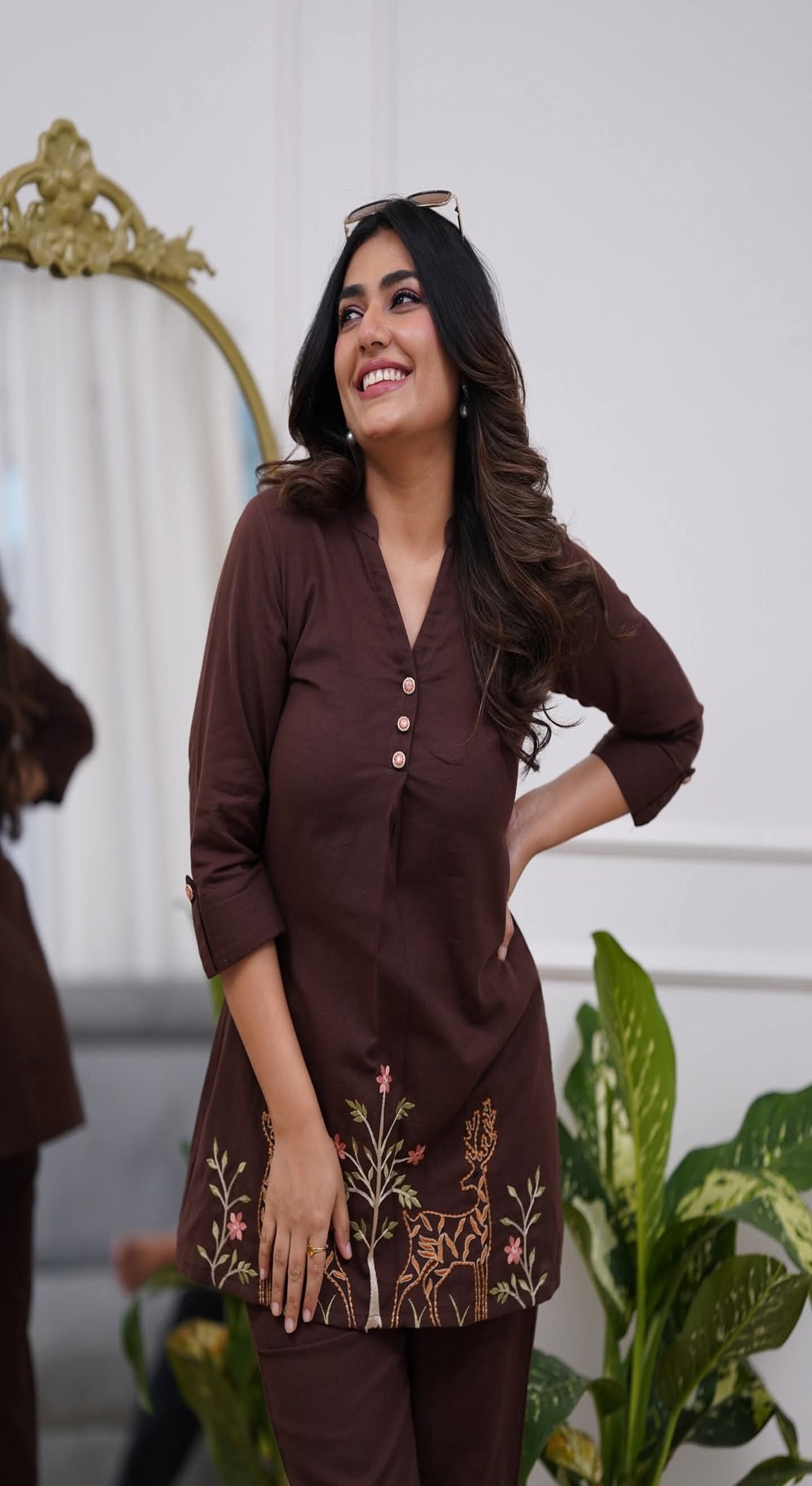 Color_BROWN