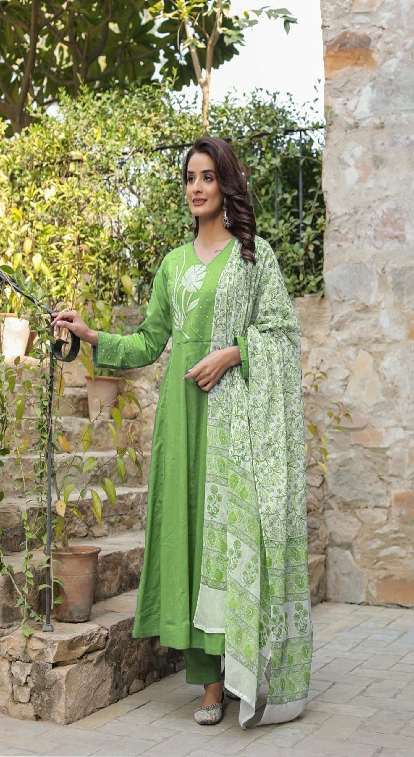 Color_GREEN