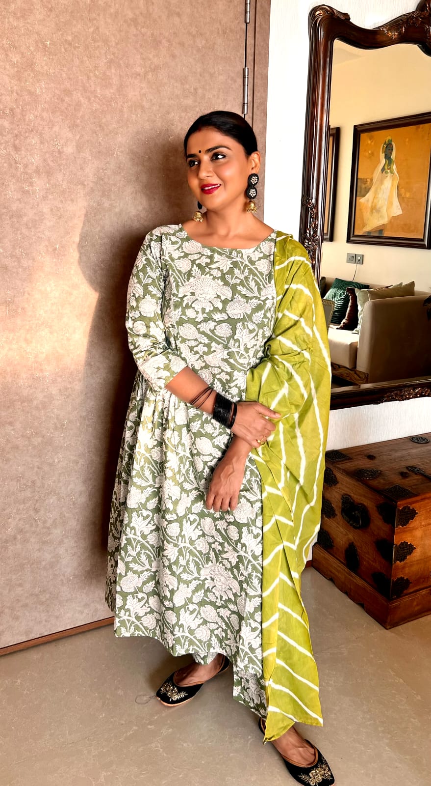 Women's Cotton Green Floral Printed Kurta Set - (Set Of 3) - Nangalia Ruchira