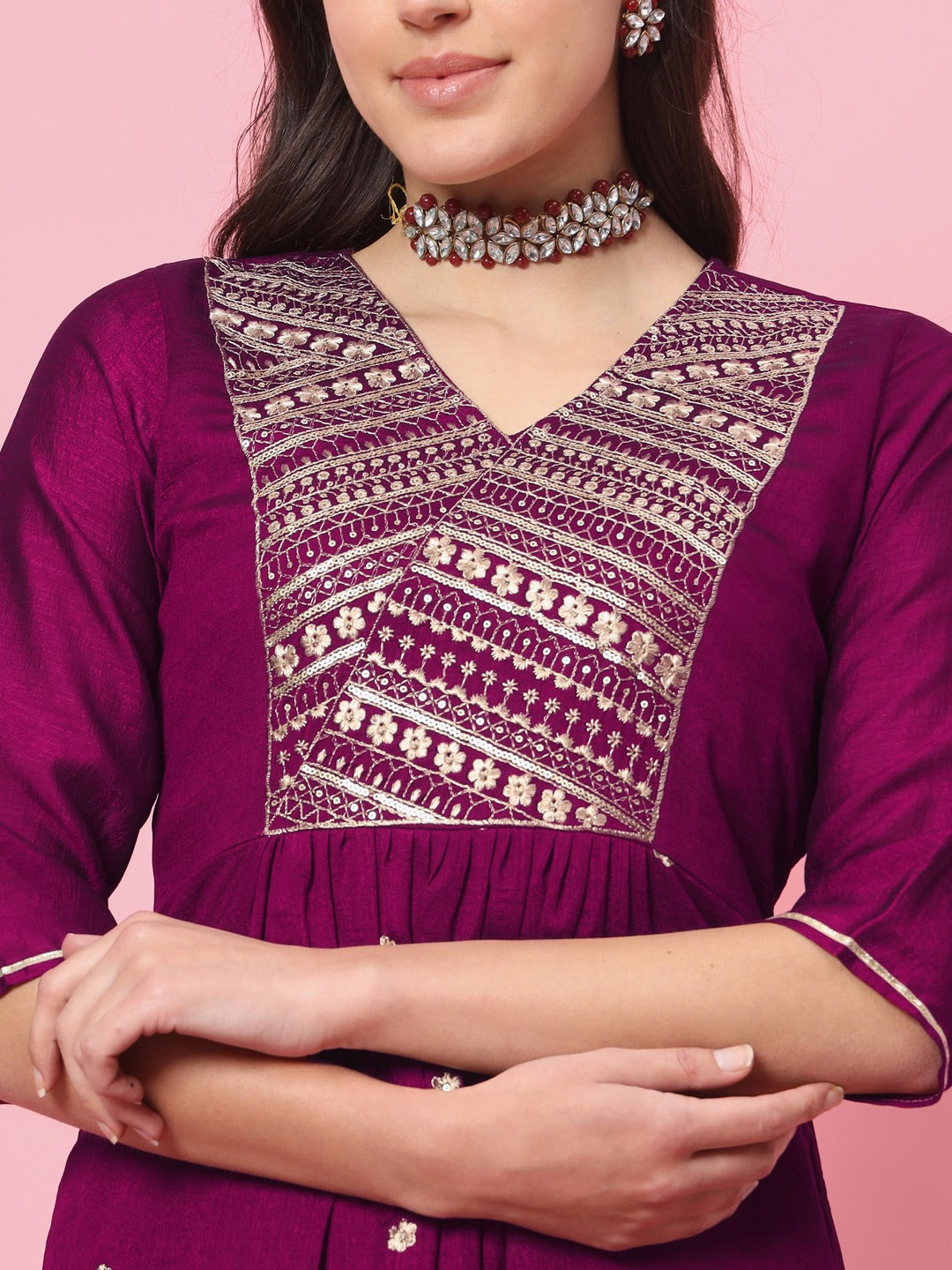 Women's Purple Silk Blend Embroidered Kurta Set