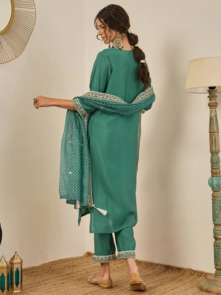 Women's Blue Silk Blend Embroidered Kurta Set