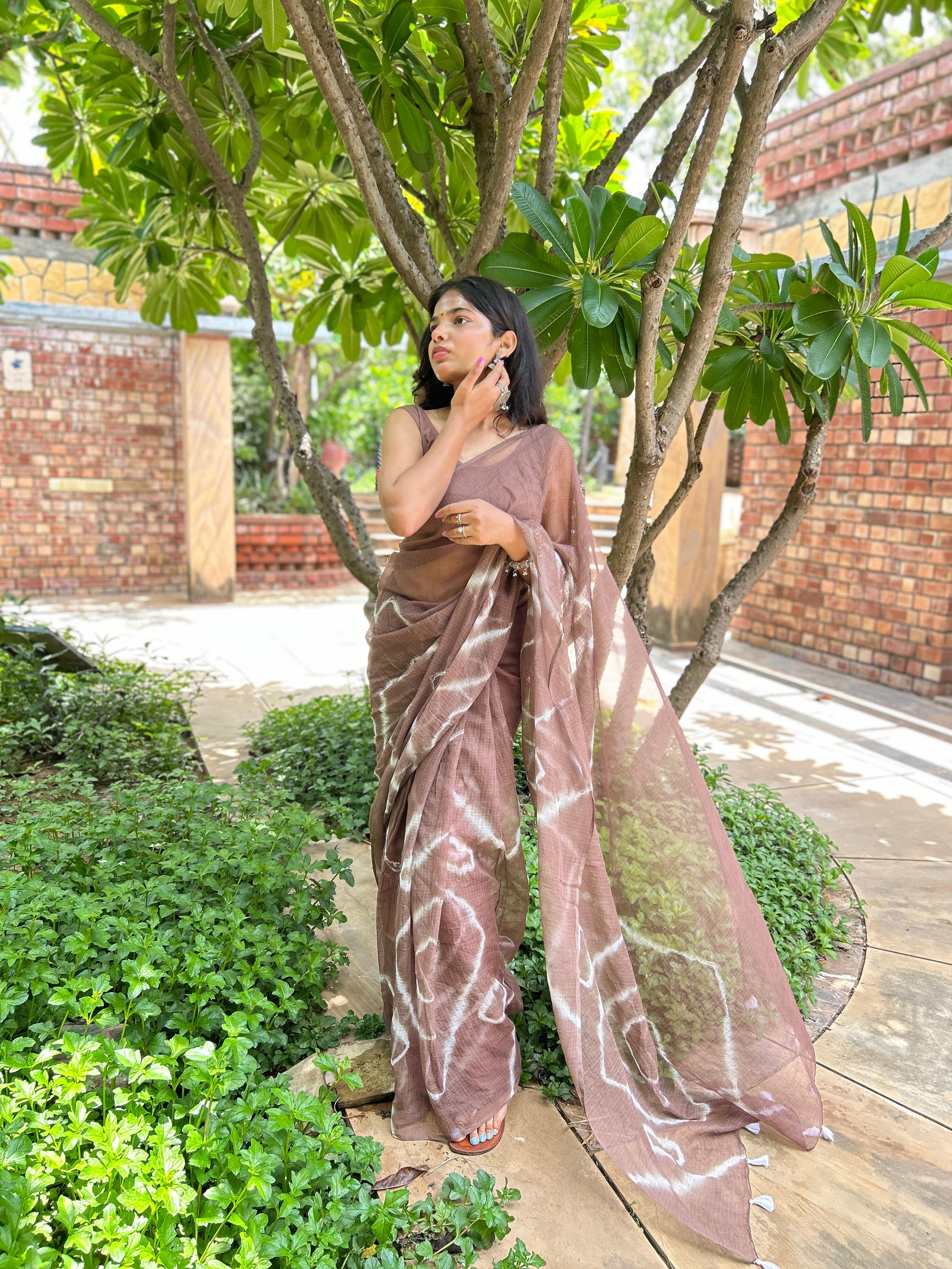 Color_BROWN