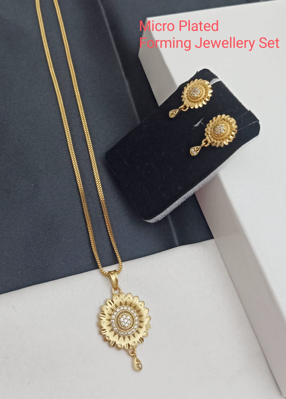 Color_Gold
