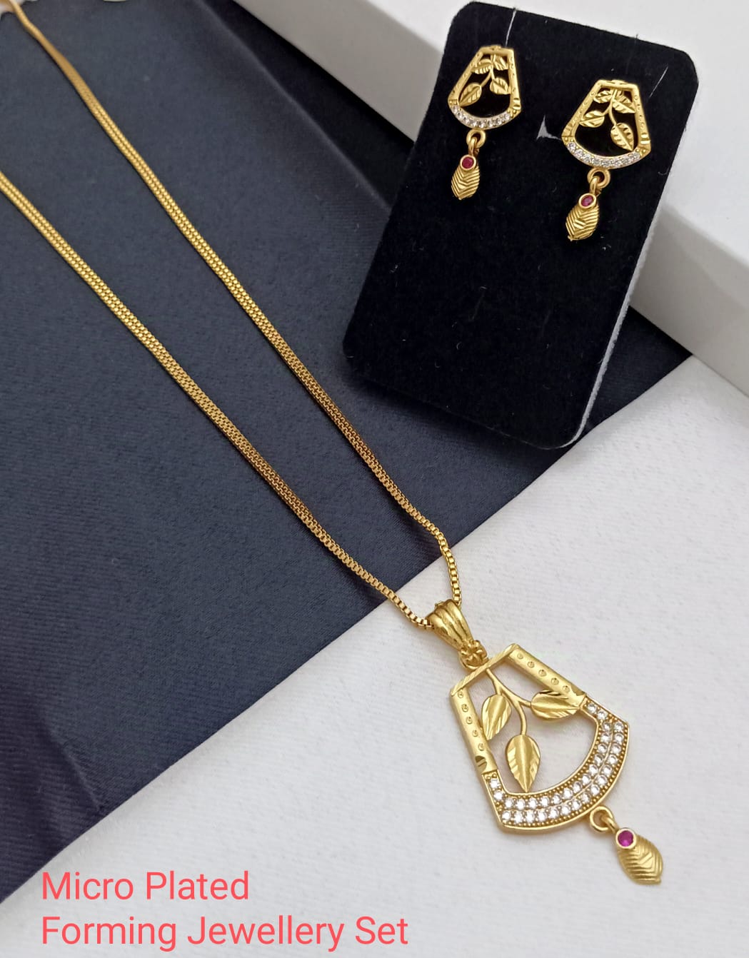 Color_Gold