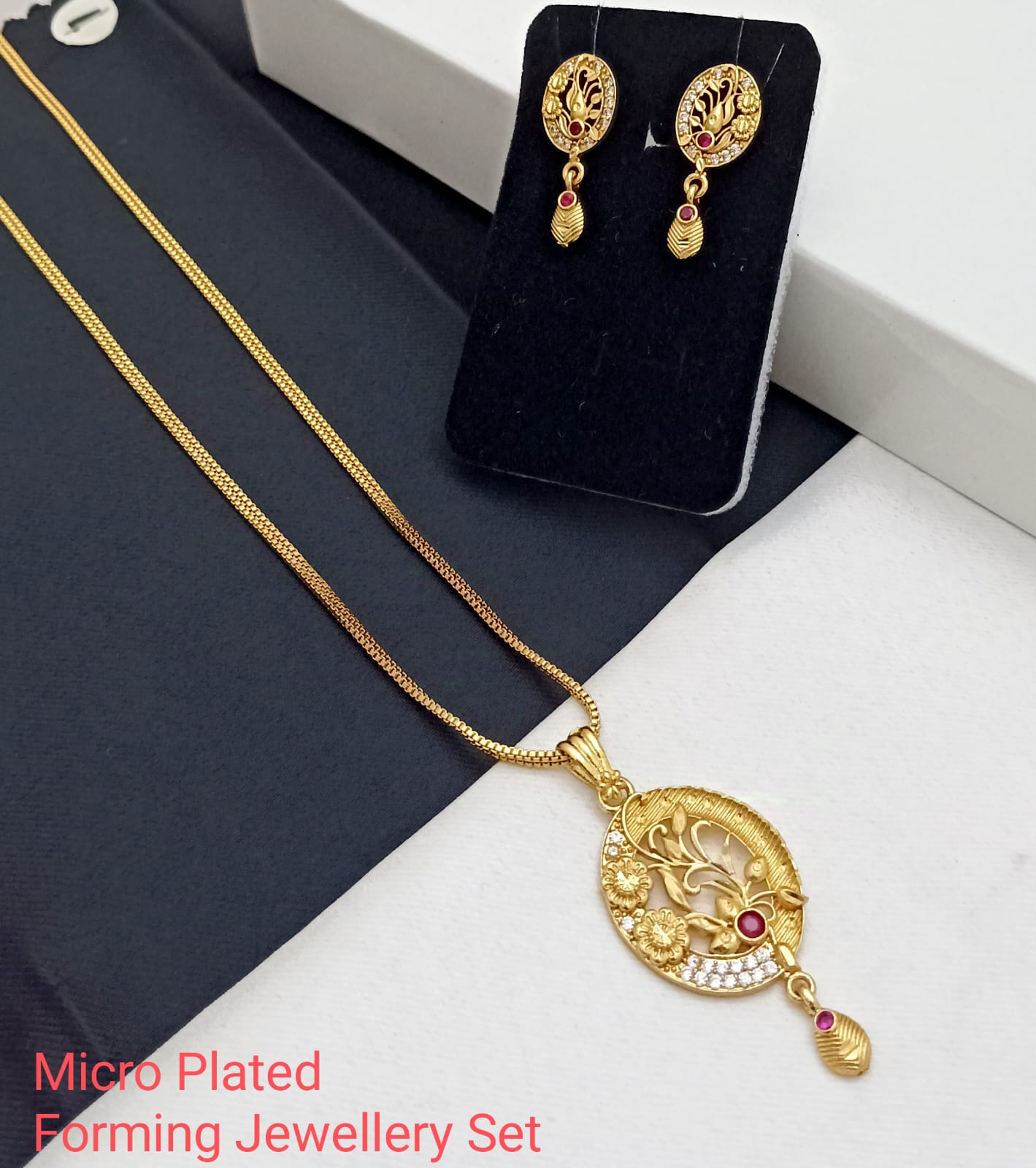 Color_Gold