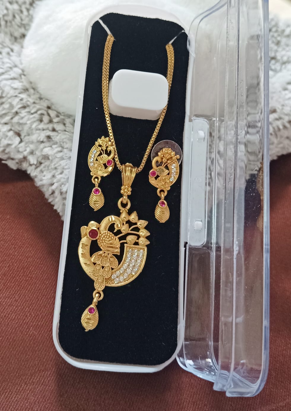 Color_Gold