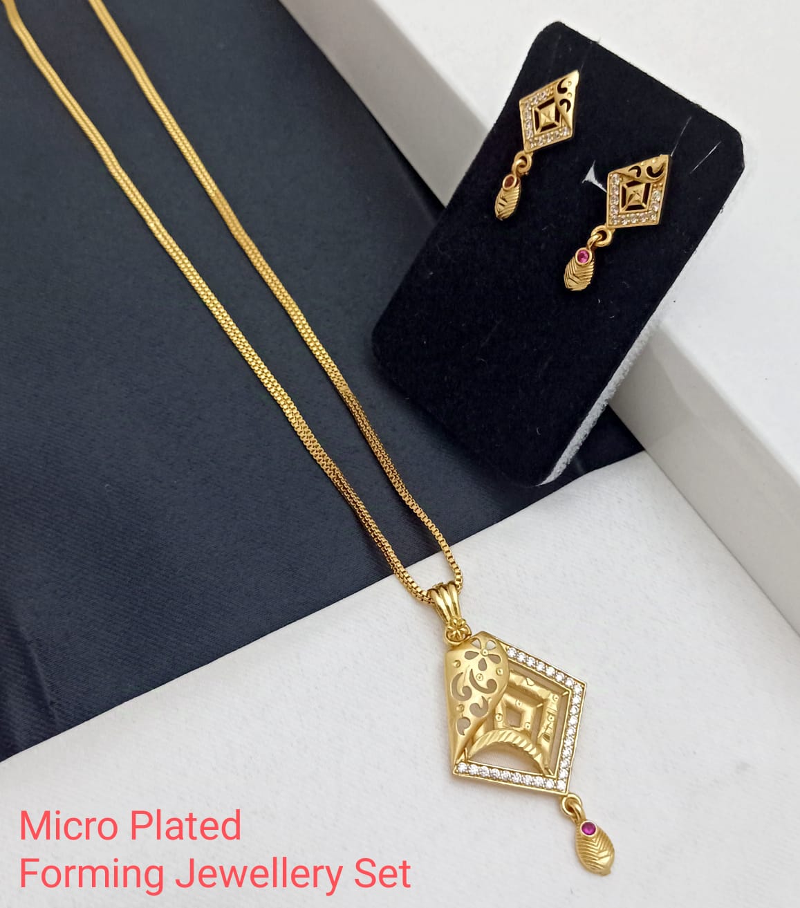 Color_Gold