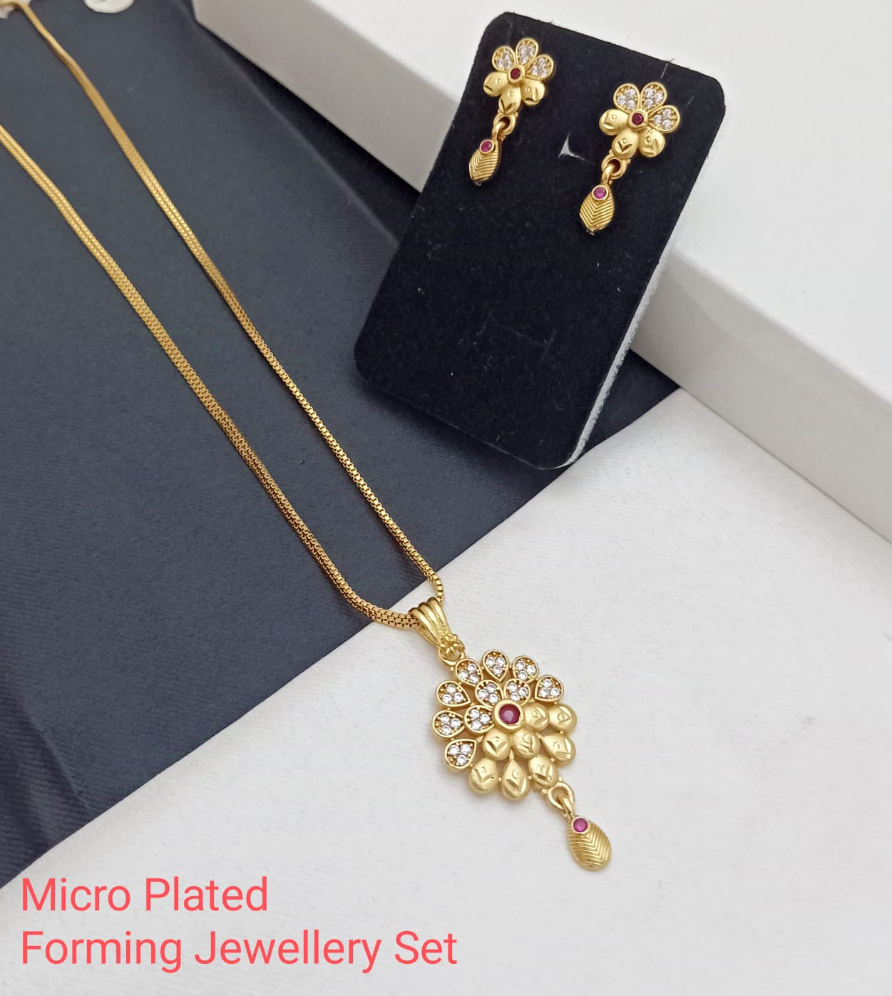 Color_Gold