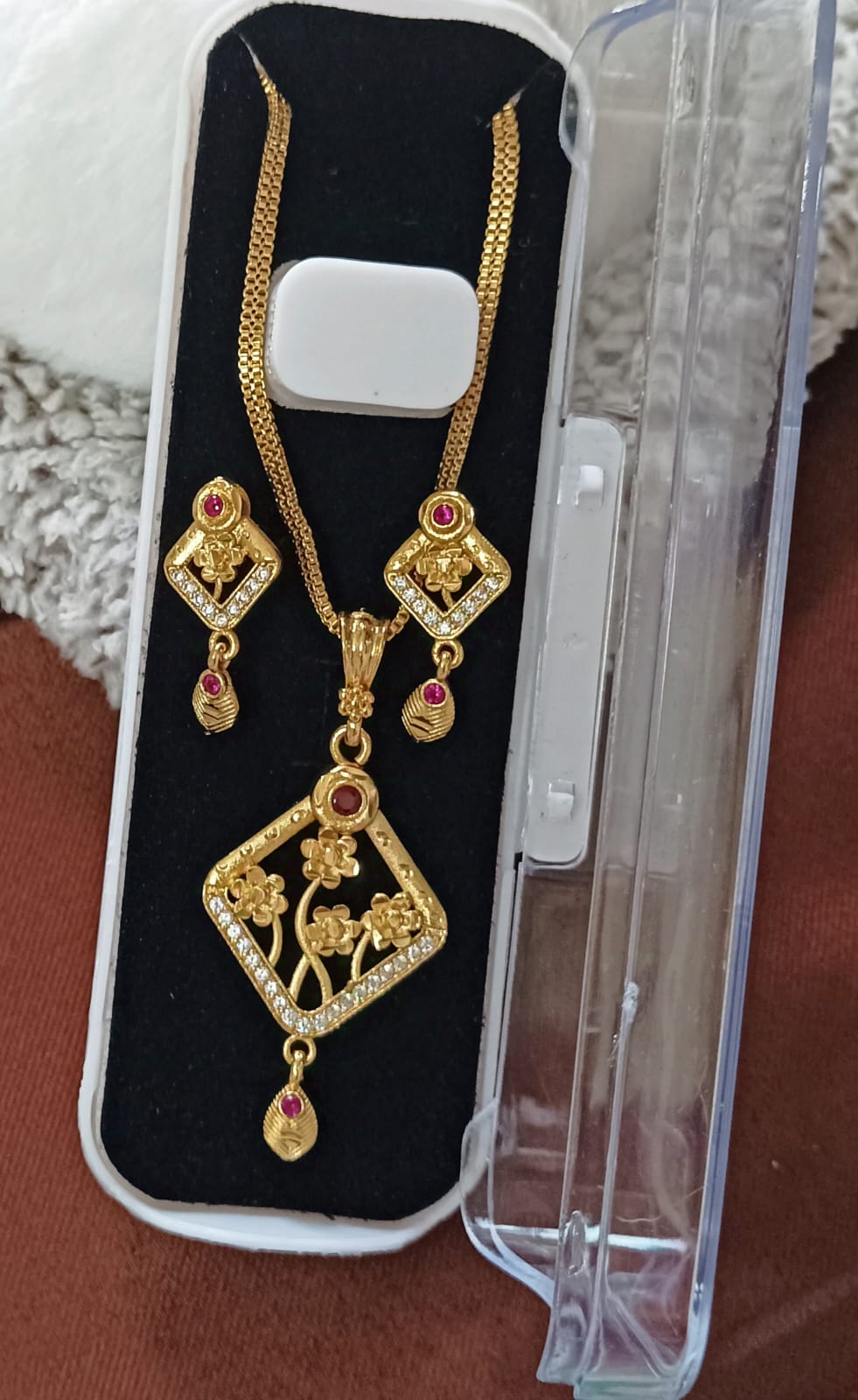 Color_Gold