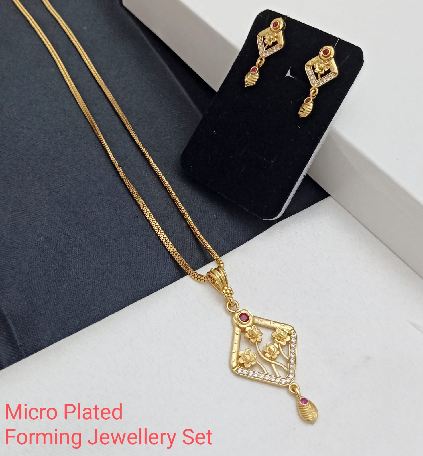 Color_Gold