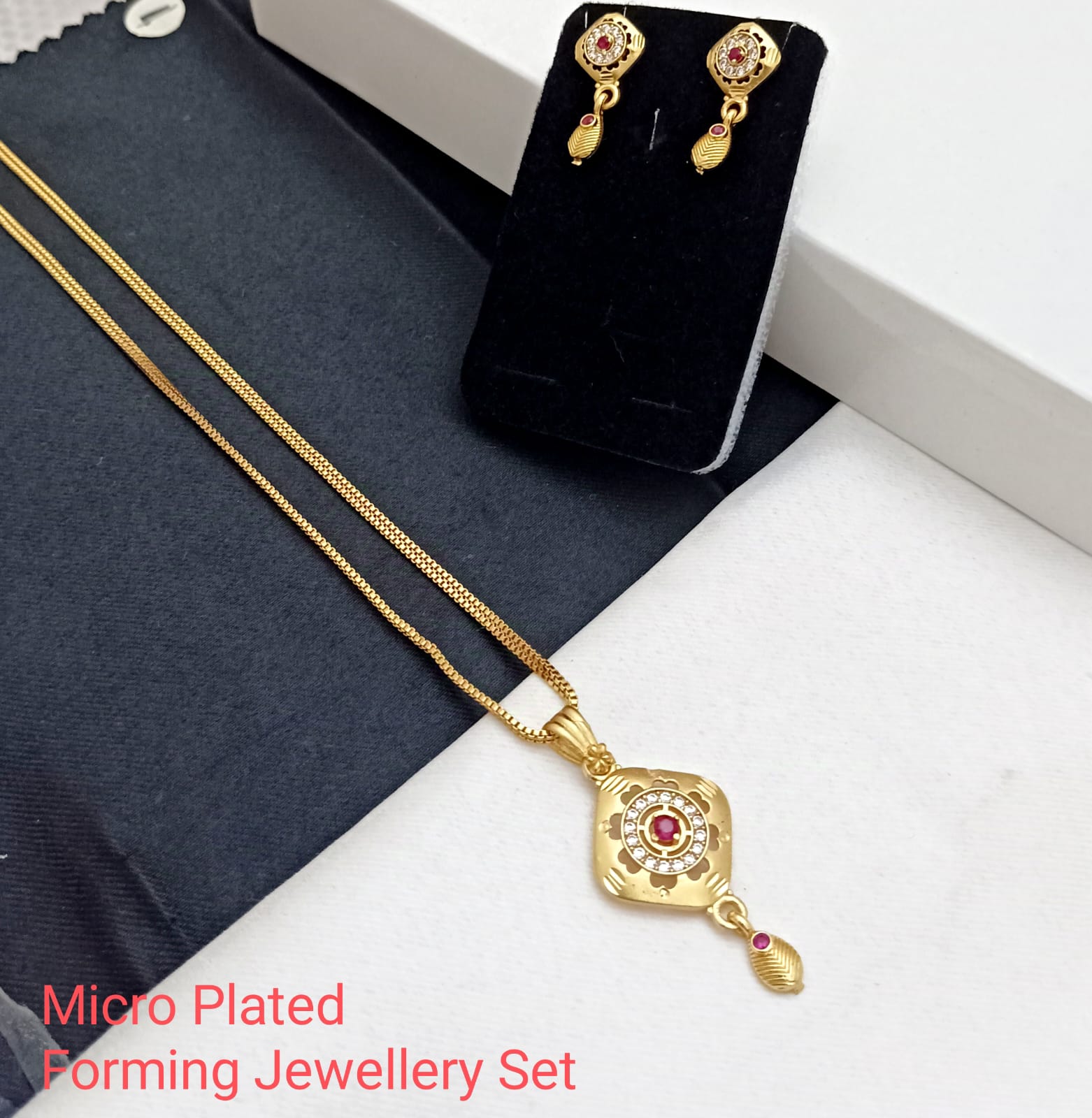Color_Gold