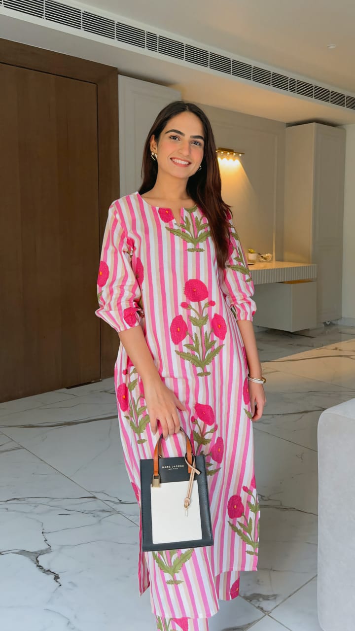 color_Pink