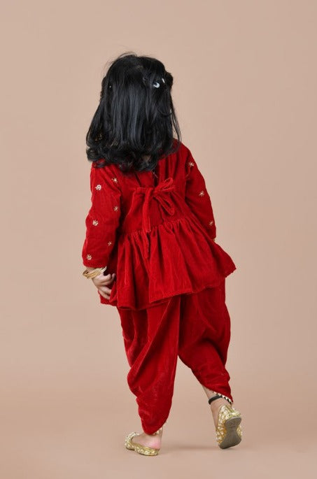 Girl's Red Full Sleeves Velvet Kurta And Dupatta With Solid Dhoti  - Titrit