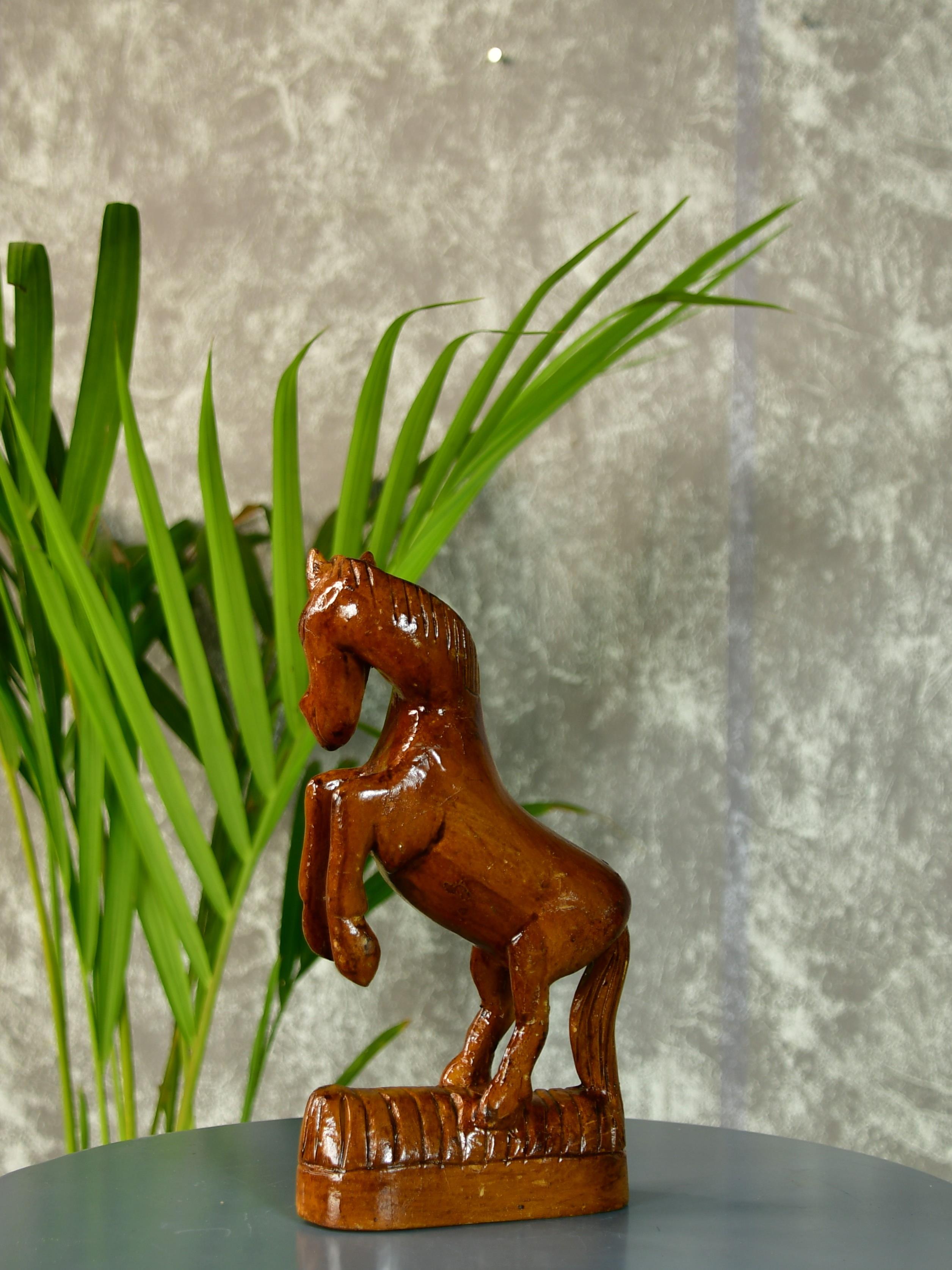 Color_Brown