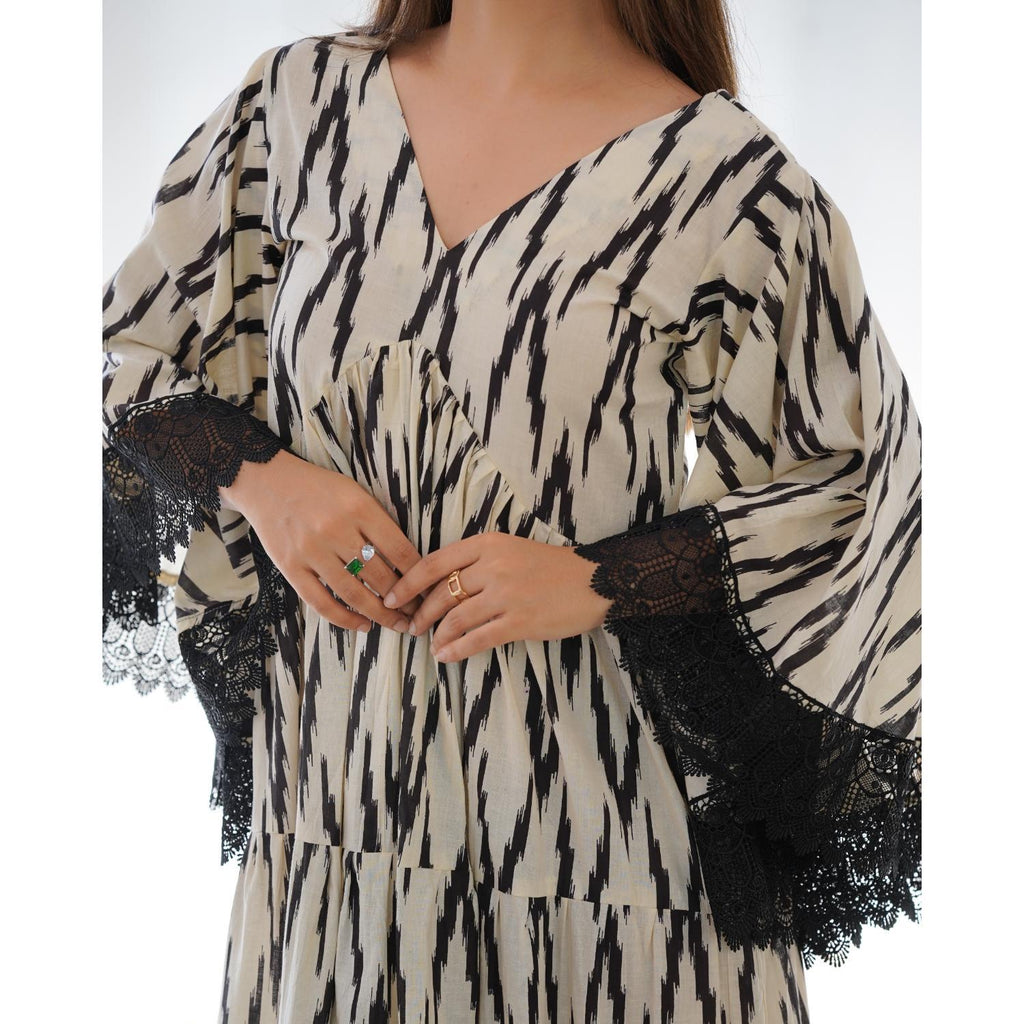 Women's White & Black Ikat Cotton Tiered Flared Dress
