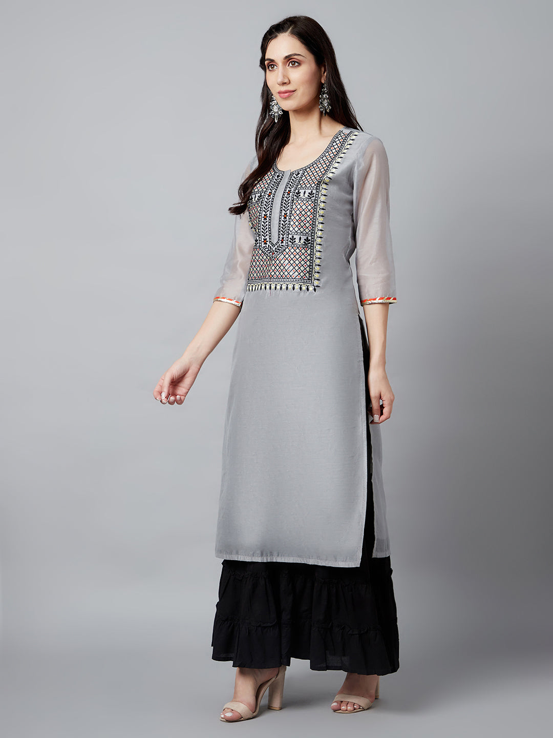 Women's Grey Embroidered Kurta
