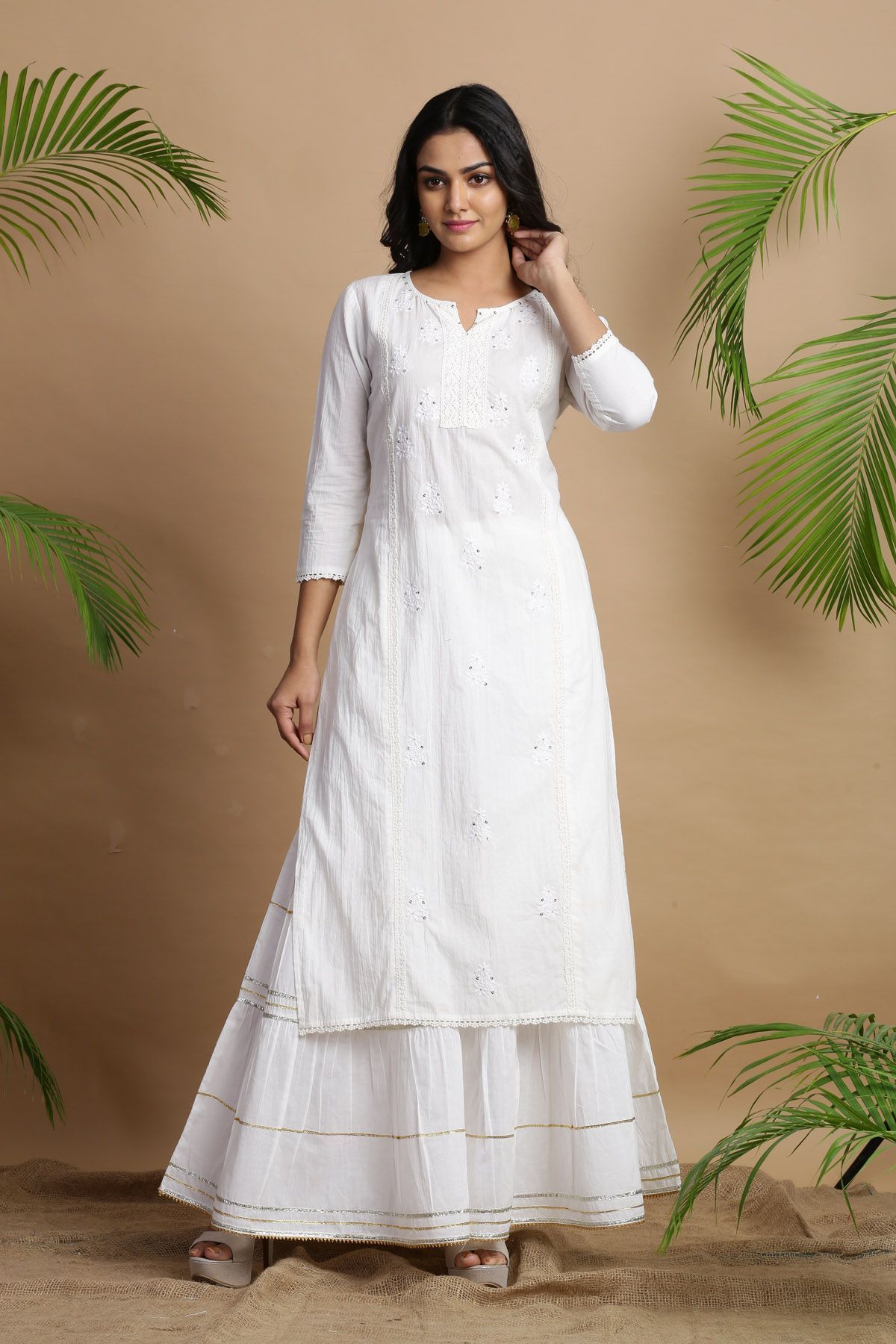 Women's Offwhite Cotton Voile Embroidered Straight Kurta