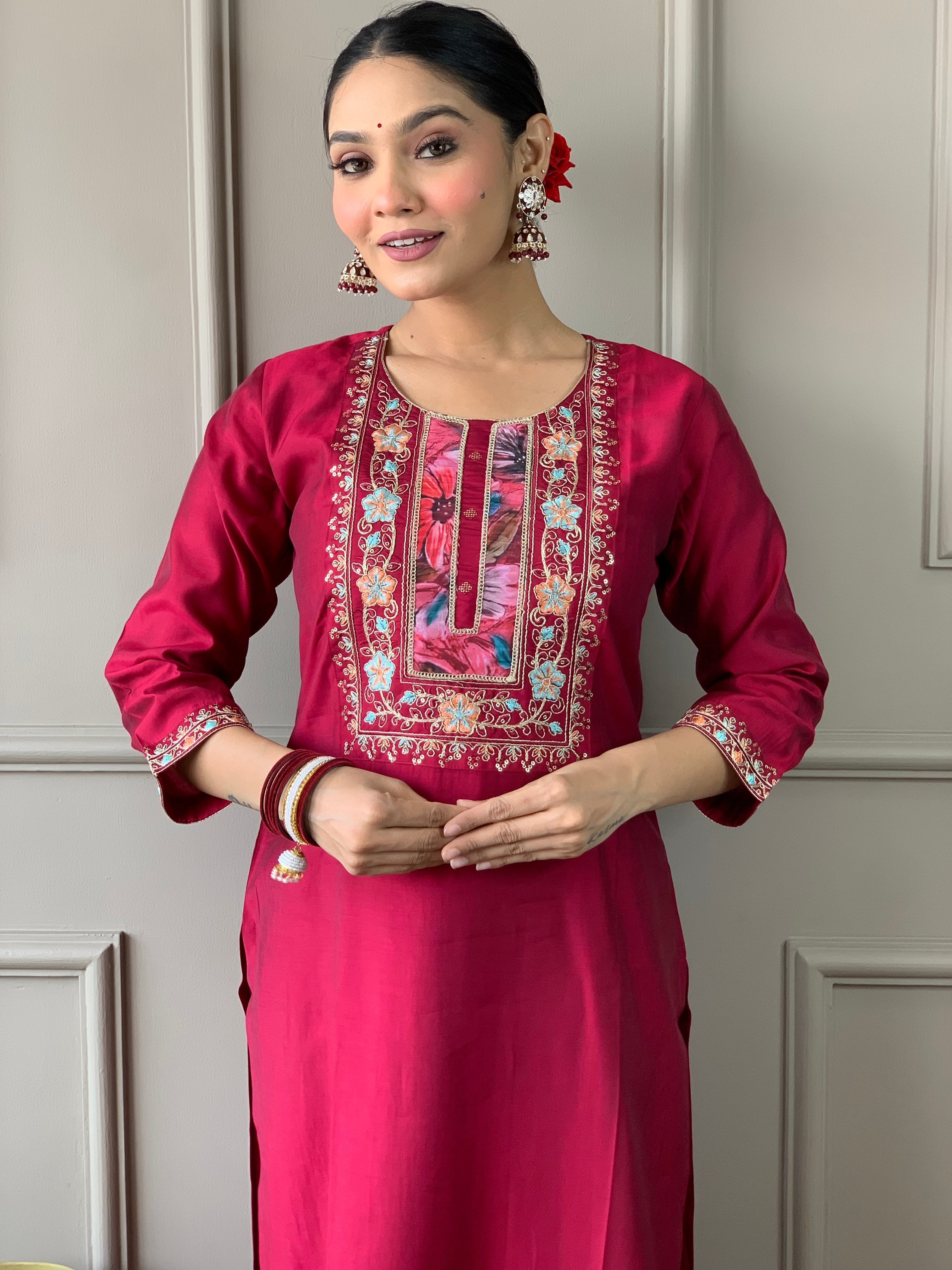 Women's Round Neck Embroidered Work, Chanderi Fabric Kurta & Pant With Dupatta Set - Taantav