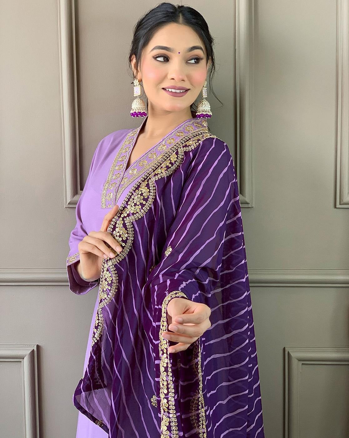 Women's Lavender Cotton Blend Print With Embroidery Lace Kurta Set - Manohara