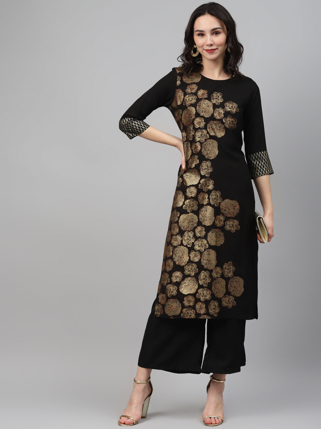 Women's Black Color Foil Print Straight On