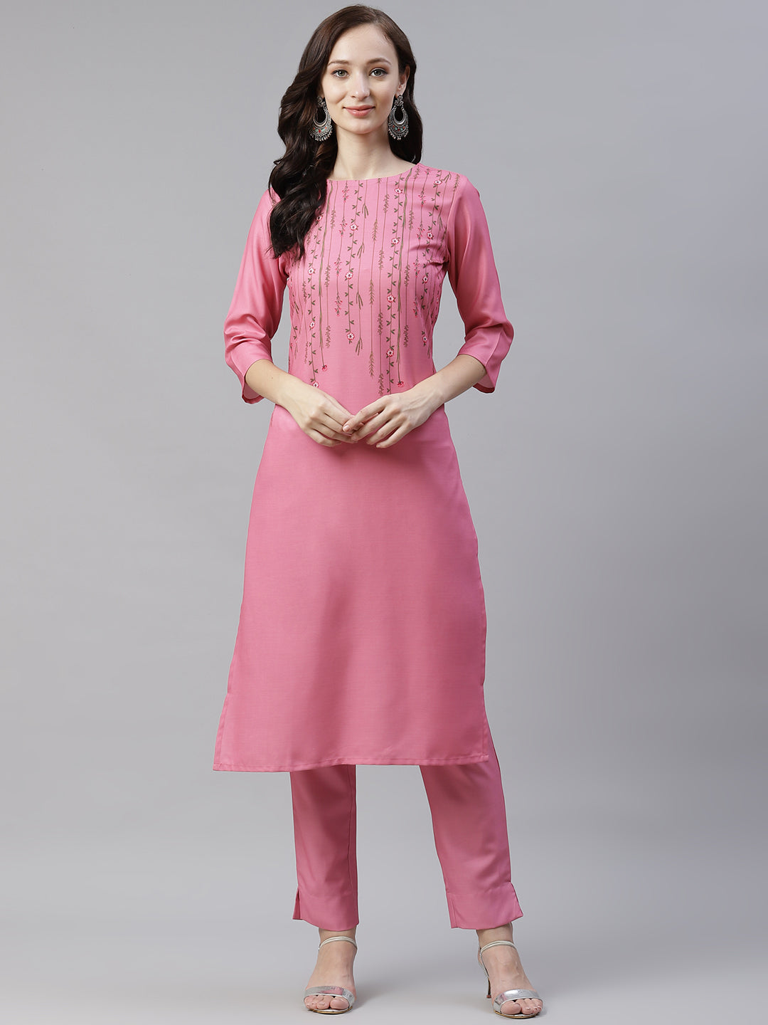 Women Pink Rayon Kurta