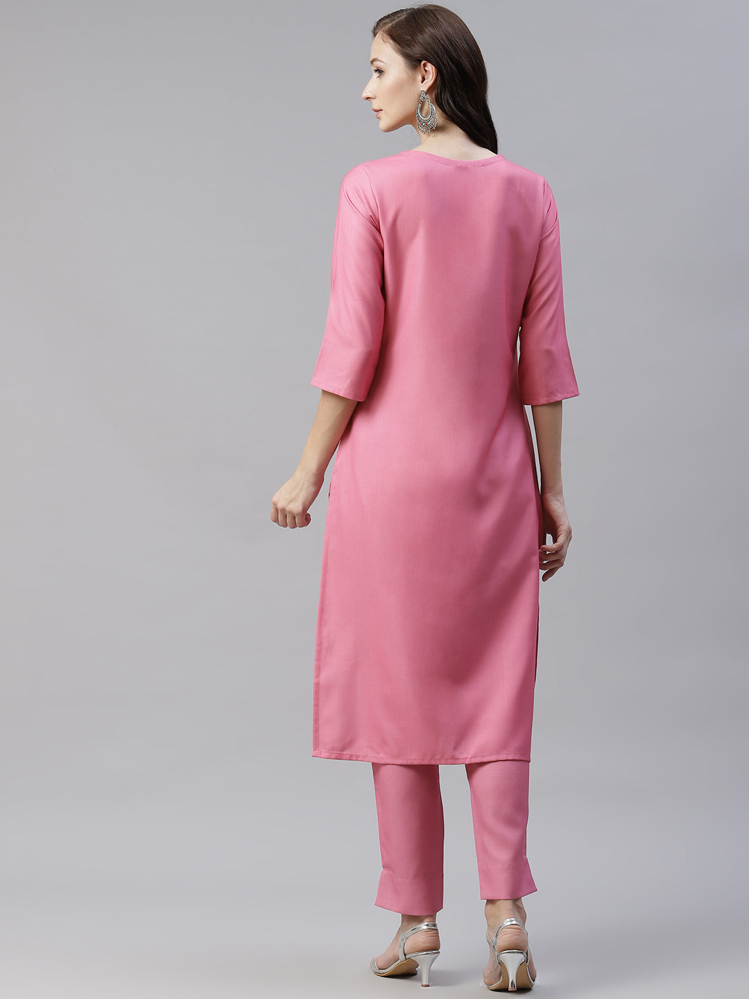 Women Pink Rayon Kurta