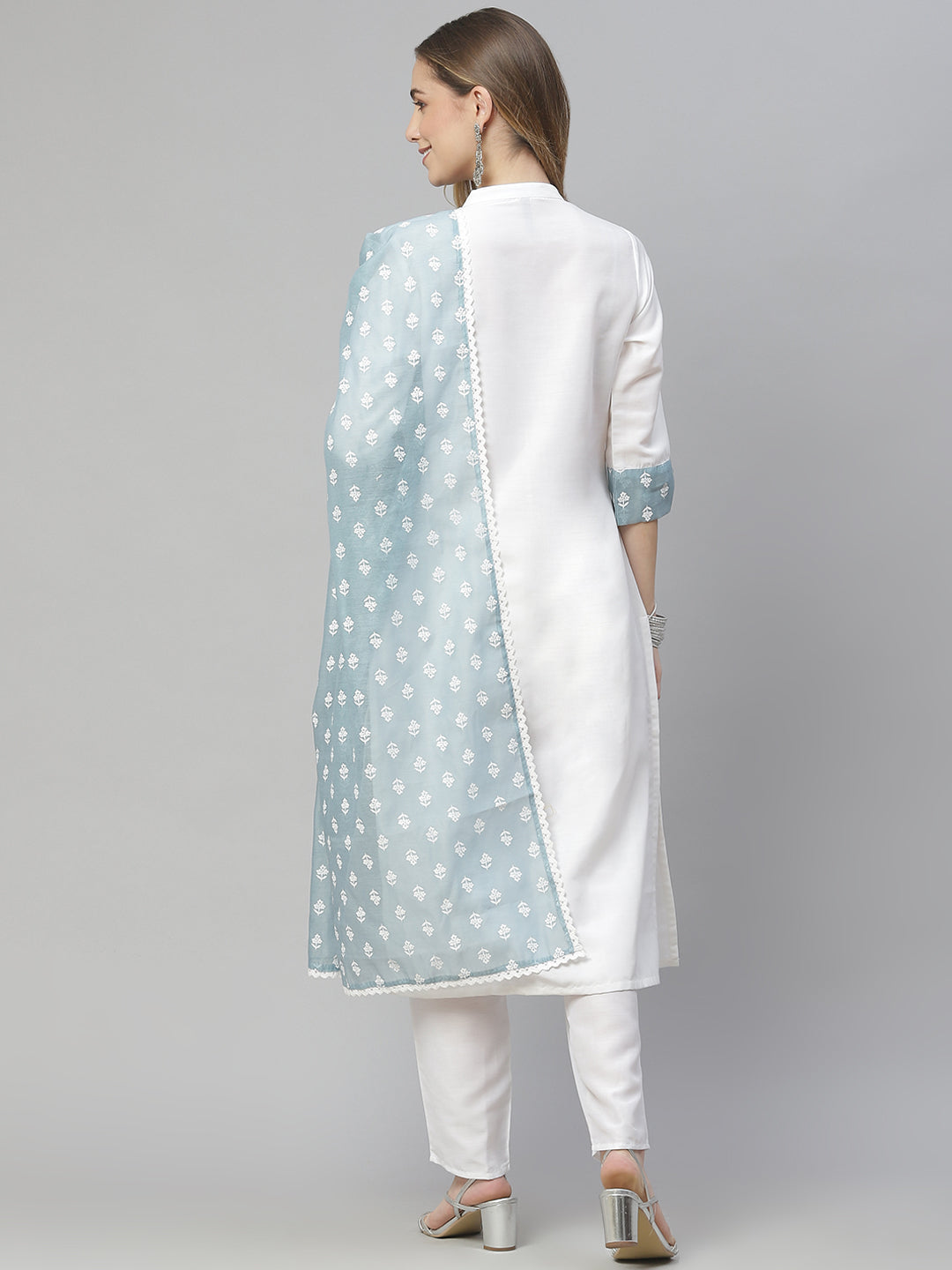 Women White Kurta with Pant & Dupatta Set by Ziyaa (3