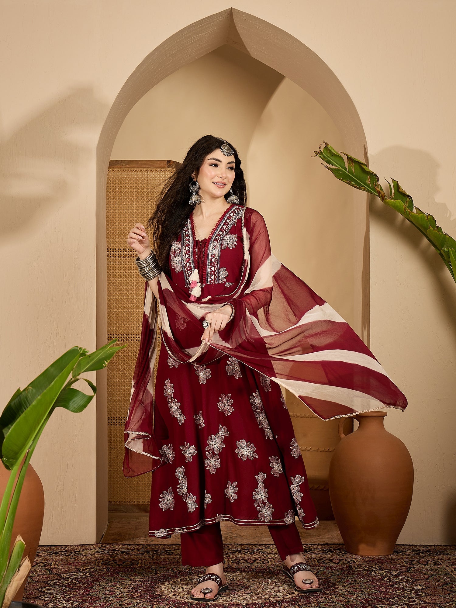 Color_Maroon