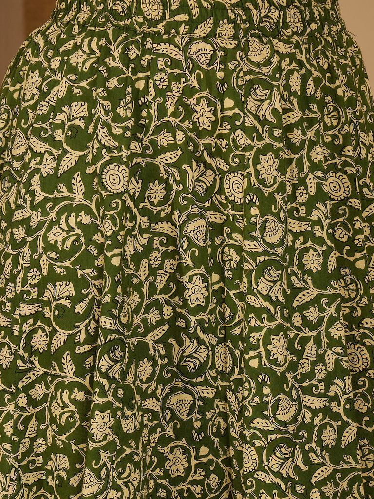 Women's Green Ethnic Printed Cotton Crop Top With Skirt