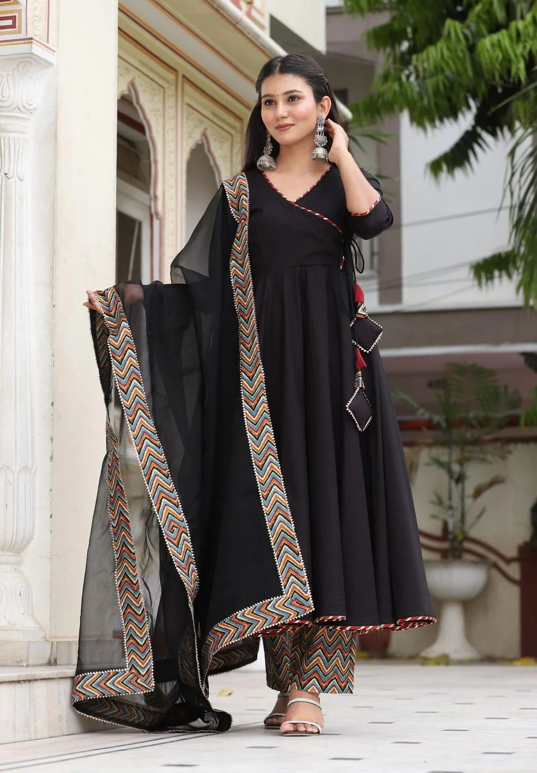 Women's Zig-Zag Black Cotton Anarkali Set - Lado Jaipuri