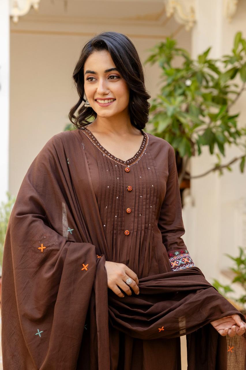 Color_Brown