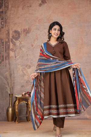 Color_Brown