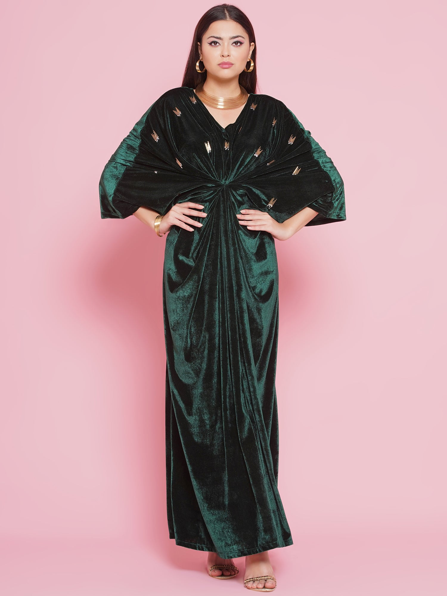 Women's Green Velvet Embroidery Dress Green / L | Trendia Global Women's Green Velvet Embroidery Dress Green / L | Trendia Global