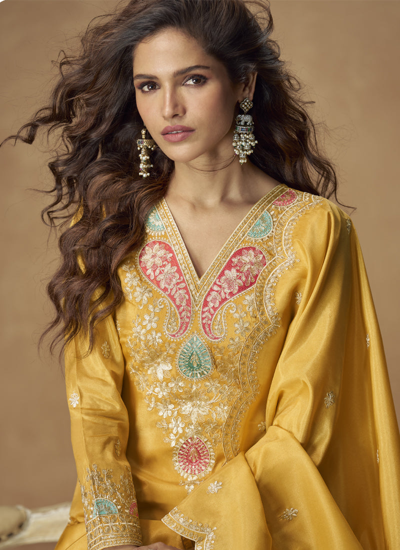 Color_yellow
