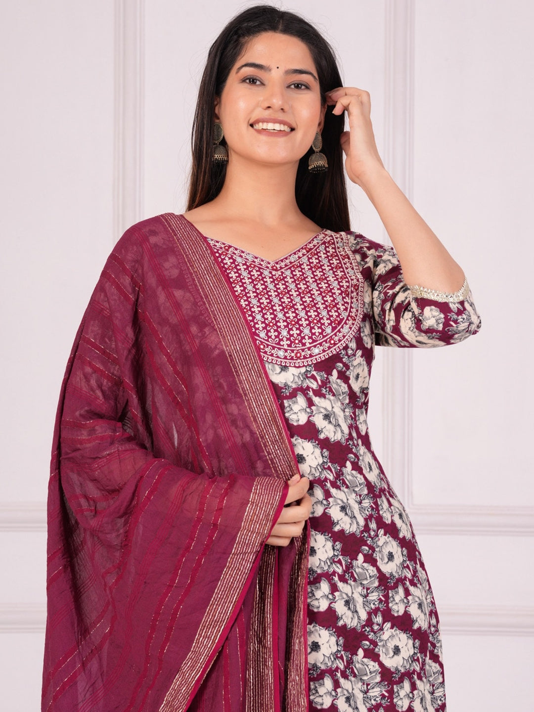 Women's Floral Printed Regular Straight Kurta & Palazzos With Dupatta - Taantav