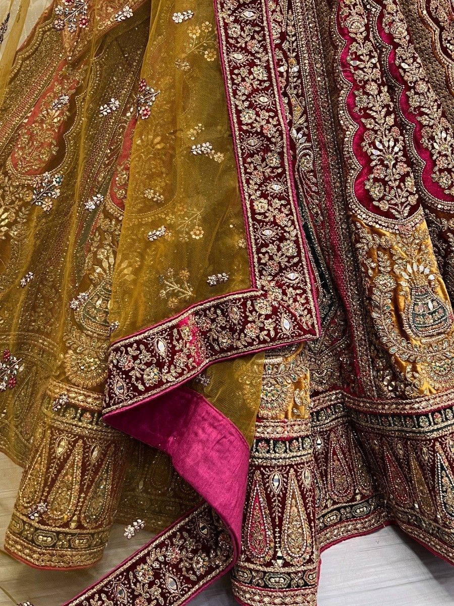 Color_Maroon