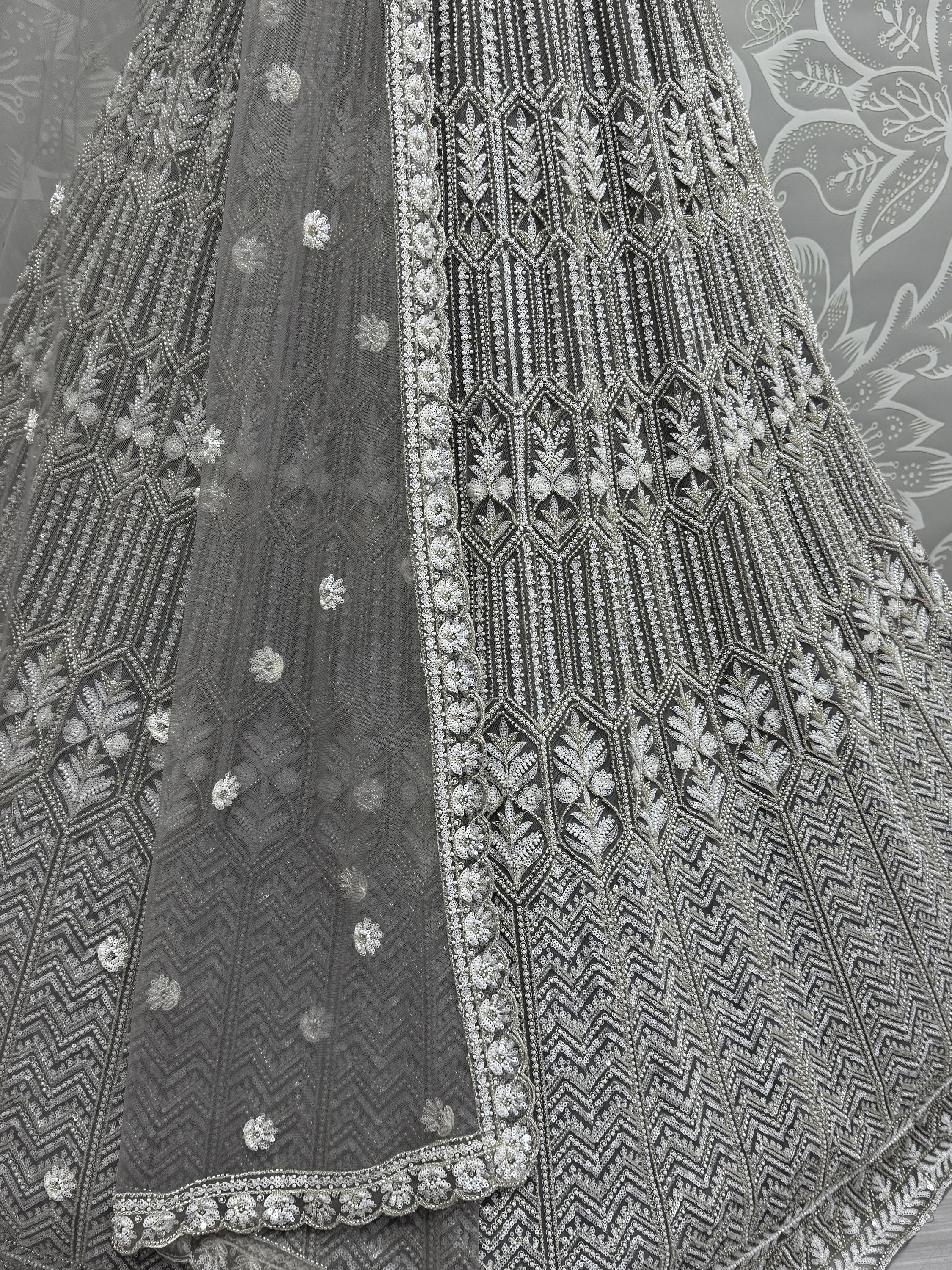 Color_Grey