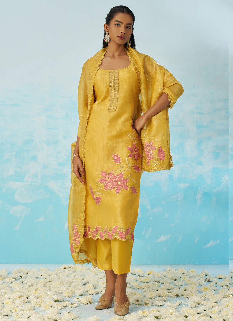 Color_yellow