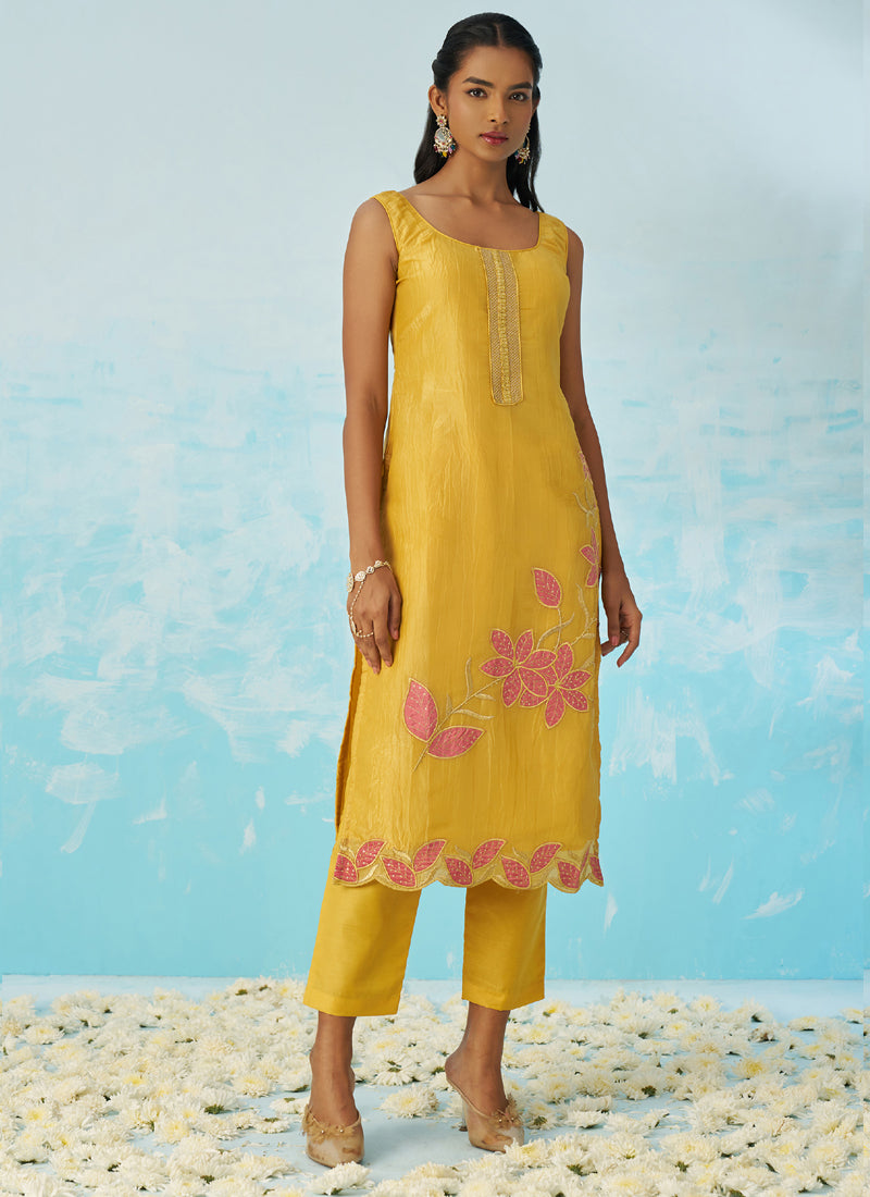 Color_yellow