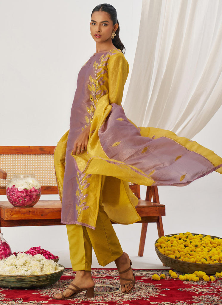 Color_Yellow