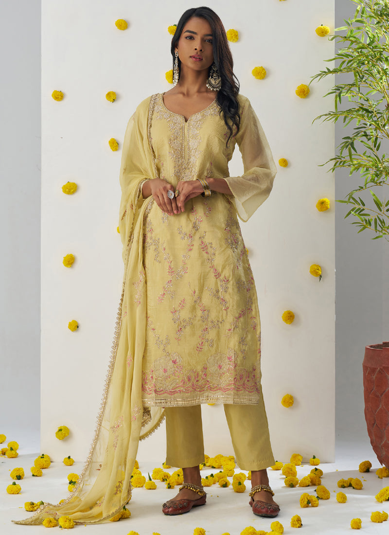 Color_yellow